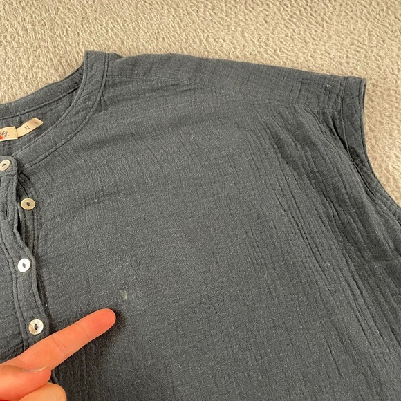 Faherty Dream Cotton Gauze Desmond Shirt Top Women XL Washed Blue Organic Summer - Picture 3 of 10